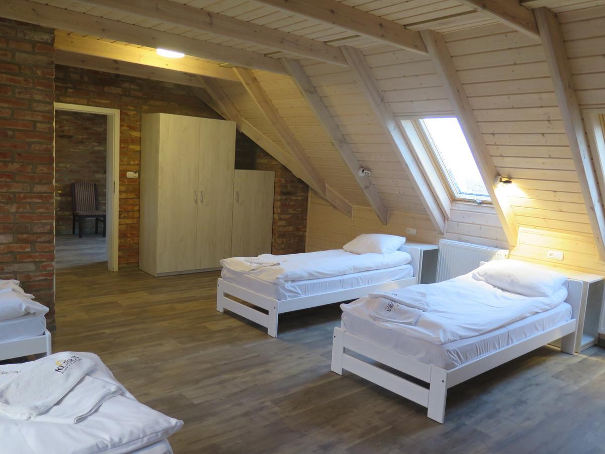 Motel Klara Sobotka  Екстер'єр фото